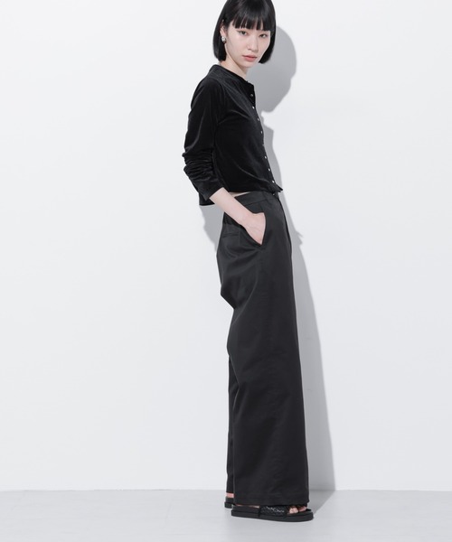 Apo(s)ture（アポスチャー）の「ARIA-003/サテンストレッチセンタープレスワイドパンツ（その他パンツ・レディース・ベージュ/モカ/ネイビー/ブラック・XS/S/M/L/XL）」の10枚目の写真