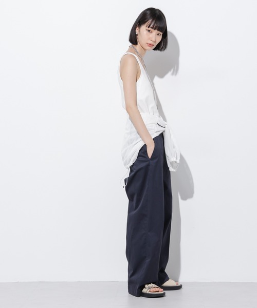 Apo(s)ture（アポスチャー）の「ARIA-003/サテンストレッチセンタープレスワイドパンツ（その他パンツ・レディース・ベージュ/モカ/ネイビー/ブラック・XS/S/M/L/XL）」の22枚目の写真