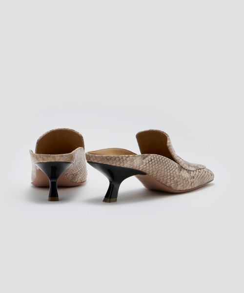 PELLICO（ペリーコ）の「PESCA パイソン ミュール 5.5cm BEIGE