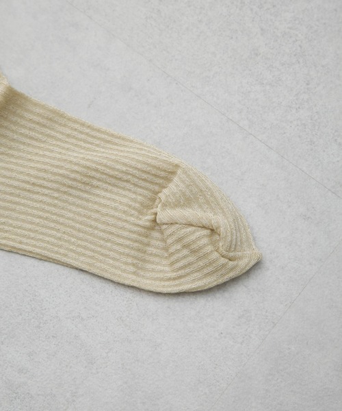 NANO universe（ナノユニバース）の「ラメリブソックス（ソックス/靴下・レディース・オフホワイト/ブラウン/ゴールド・FREE）」の9枚目の写真