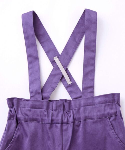 BeBe(ベベ)の「ツイルテーパードお花刺しゅうサスペンダーパンツ(90~150cm)(その他パンツ・キッズ・ベージュ/パープル・100cm/90cm/110cm/140cm/130cm/120cm/150cm)」の7枚目の写真