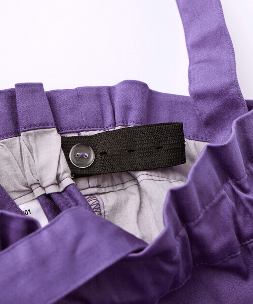 BeBe(ベベ)の「ツイルテーパードお花刺しゅうサスペンダーパンツ(90~150cm)(その他パンツ・キッズ・ベージュ/パープル・100cm/90cm/110cm/140cm/130cm/120cm/150cm)」の10枚目の写真