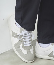 ESSENTIALS WARDROBE（エッセンシャルワードローブ）の「ジャーマントレーナースニーカー（スニーカー）」
