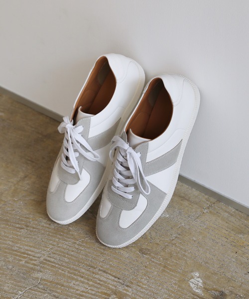 【セール】ジャーマントレーナースニーカー（スニーカー）｜ESSENTIALS WARDROBE（エッセンシャルワードローブ）