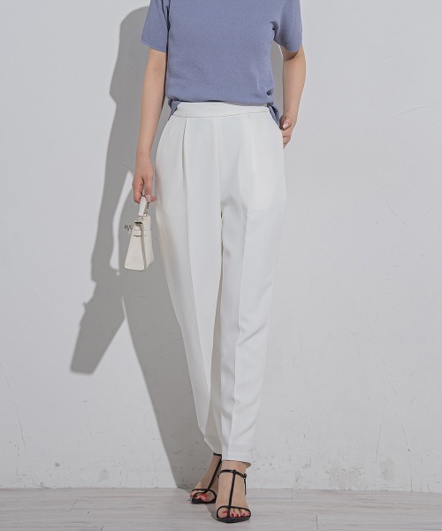 VICKY(ビッキー)の「【セットアップ対応】テーパードパンツ≪手洗い可能≫(スラックス・レディース・ベージュ/ピンク/ホワイト/ブルー/ブラック・M/S)」の2枚目の写真