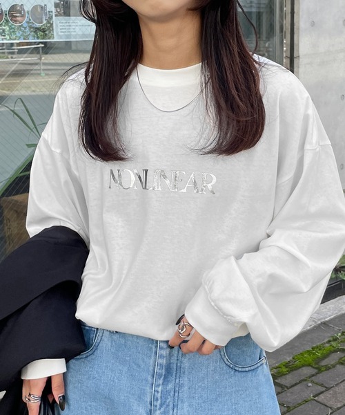 Chillfar（チルファー）の「アソートロゴプリントロンT（Tシャツ/カットソー・レディース・ホワイト系1/ホワイト系/グレー系1/ホワイト系4/レッド/ホワイト/ホワイト系3/ネイビー系/アイボリー系/グレー系/ネイビー/オートミール/チャコール/ネイビー系1/ブラック/レッド系/ホワイト系2・FREE）」の6枚目の写真