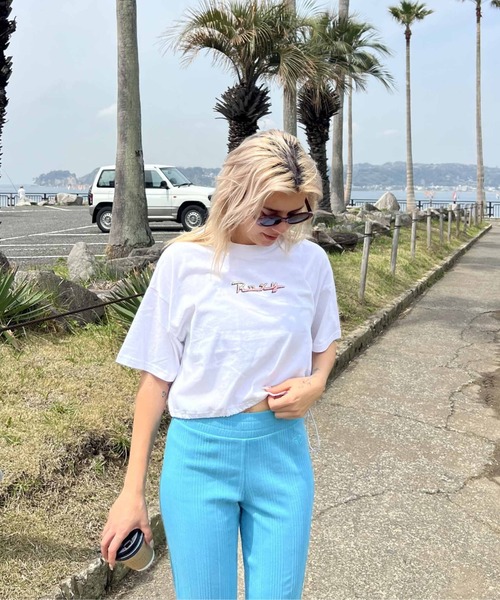 ROXY(ロキシー)の「BAJA CALI/ロキシードローコード付き半袖Tシャツ(Tシャツ/カットソー・レディース・ホワイト/ベージュ/ターコイズブルー・MEDIUM/LARGE/SMALL)」の9枚目の写真