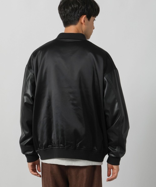 LAKOLE(ラコレ)の「PUレザー切替スカジャン / 147314(ブルゾン・メンズ・グレー/オリーブ/ブラック・MEDIUM/LARGE)」の9枚目の写真