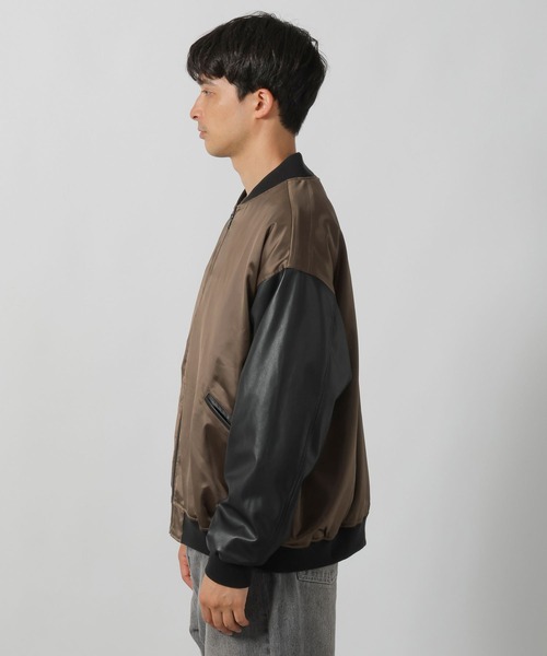 LAKOLE(ラコレ)の「PUレザー切替スカジャン / 147314(ブルゾン・メンズ・グレー/オリーブ/ブラック・MEDIUM/LARGE)」の14枚目の写真