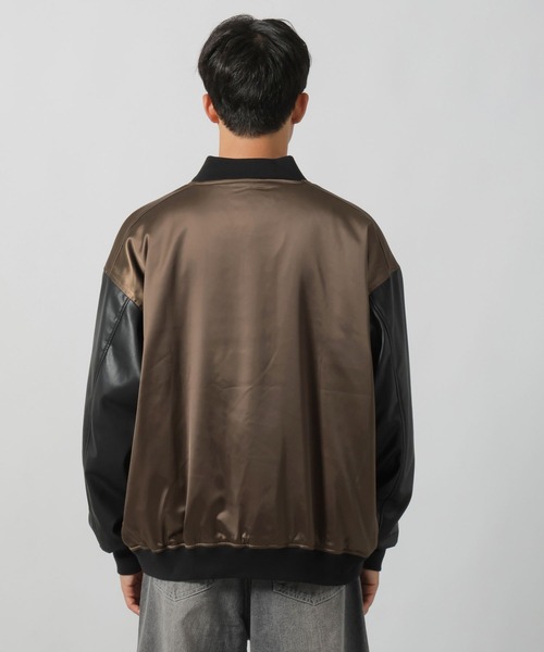 LAKOLE(ラコレ)の「PUレザー切替スカジャン / 147314(ブルゾン・メンズ・グレー/オリーブ/ブラック・MEDIUM/LARGE)」の15枚目の写真
