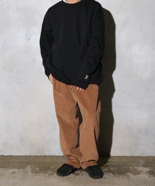 C.E.L.STORE（セルストア）の「MADDEN / メデン RAT LOGO OVER-SIZE CREW SWEAT アメリカ製 ワンポイント ラットロゴ オーバーサイズスウェット（スウェット・メンズ・ナチュラル/ヘザーグレー/ブラック・MEDIUM/LARGE/X-LARGE）」の6枚目の写真