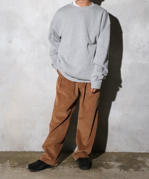 C.E.L.STORE（セルストア）の「MADDEN / メデン RAT LOGO OVER-SIZE CREW SWEAT アメリカ製 ワンポイント ラットロゴ オーバーサイズスウェット（スウェット・メンズ・ナチュラル/ヘザーグレー/ブラック・MEDIUM/LARGE/X-LARGE）」の19枚目の写真