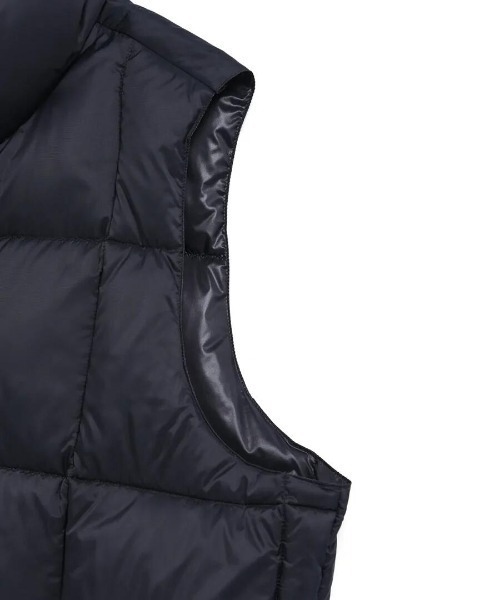 TAION(タイオン)の「MT PACKABLE VOLUME DOWN VEST 002VZMT(ダウンベスト・メンズ・ブラック・LARGE/X-LARGE/XX-LARGE)」の9枚目の写真