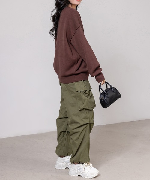 DAY CLOSET(デイ クローゼット)の「レディース 長袖オーバーサイズスウェットライクニット(スウェット・レディース・ライトグレー/グレー/ブラウン/ブラック・FREE)」の17枚目の写真