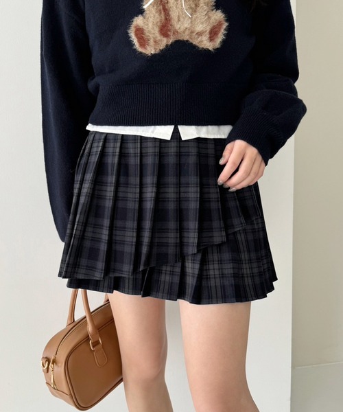 one after another NICE CLAUP(ワンアフターアナザーナイスクラップ)の「イレヘムプリーツミニスカート(スカート・レディース・杢グレー/ネイビー/ブラック/ブラウン・SMALL/MEDIUM)」の4枚目の写真
