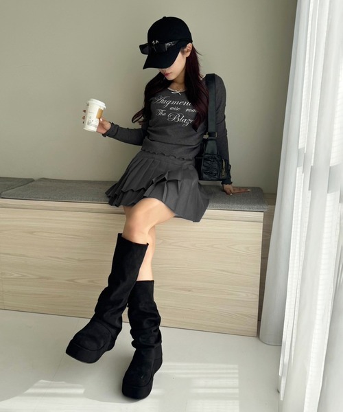 one after another NICE CLAUP(ワンアフターアナザーナイスクラップ)の「イレヘムプリーツミニスカート(スカート・レディース・杢グレー/ネイビー/ブラック/ブラウン・SMALL/MEDIUM)」の15枚目の写真