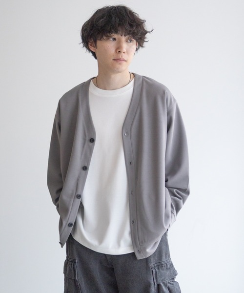 NAVY（ネイビー）の「着回しの効くジョーゼットカーディガン【UVカット・ドライ・イージーケア・軽量】（カーディガン/ボレロ・メンズ・グレイッシュベージュ/ブラック/ネイビー・M/XL/L/XXL/S）」の3枚目の写真