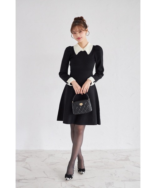 tocco closet(トッコ クローゼット)の「襟付き配色シャギー切り替えハート飾り釦リブニットワンピース(ワンピース・レディース・アイボリー/ブラック/ボルドー/グレイッシュブルー・M)」の8枚目の写真