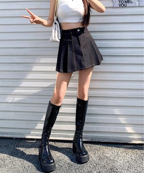 FINEnough(ファインナフ)の「ステッチ配色インパン付きデニムプリーツミニスカート(デニムスカート・レディース・ブラック/インディゴブルー・S/M)」の14枚目の写真