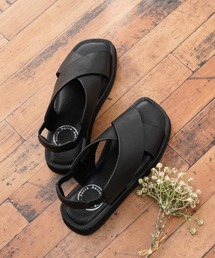 Piedi Nudi | hocco/ﾎｯｺ クロスベルト ボリュームレザーサンダル(サンダル)