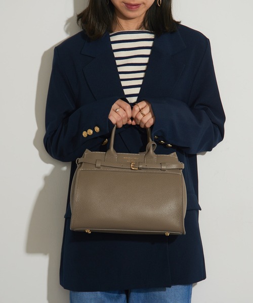 CHRISTIAN VILLA(クリスチャンヴィラ)の「【CHRISTIAN VILLA】2wayベルトレザーハンドバッグ ショルダーバッグ PEGGY 6115(ハンドバッグ・レディース・グレイッシュベージュ/ブラック・FREE)」の14枚目の写真