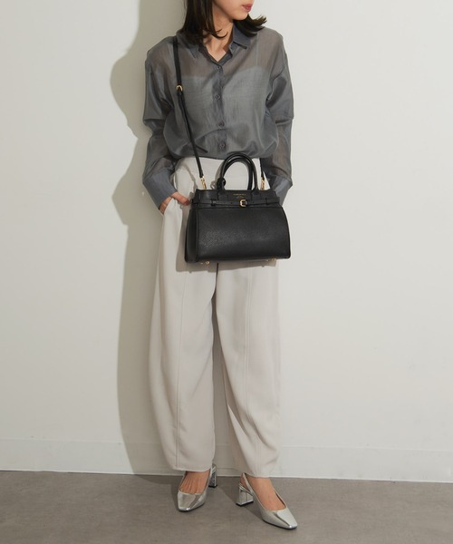 CHRISTIAN VILLA(クリスチャンヴィラ)の「【CHRISTIAN VILLA】2wayベルトレザーハンドバッグ ショルダーバッグ PEGGY 6115(ハンドバッグ・レディース・グレイッシュベージュ/ブラック・FREE)」の19枚目の写真