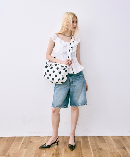 DTYYPE(ドタイプ)の「ヴィンテージ風バックルパンプス(パンプス・レディース・レッド/ブラック・X-LARGE/LARGE/MEDIUM/SMALL)」の13枚目の写真