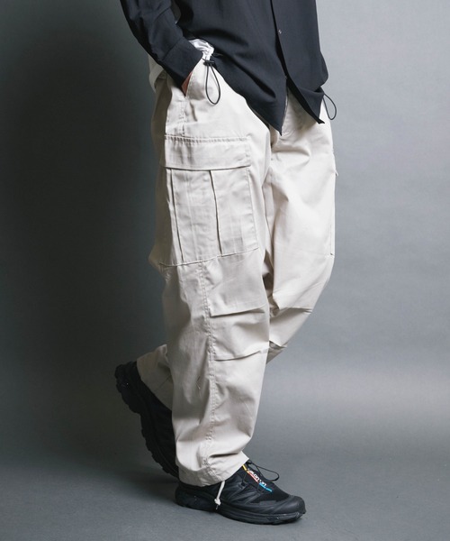 COMMON WARE(コモンウェアー)の「COMMONWARE:TC TWILL CARGO PANTS/ツイル カーゴパンツ(カーゴパンツ・メンズ・ブラック/ブラウン/オフホワイト/カーキ・M/L/XL)」の11枚目の写真
