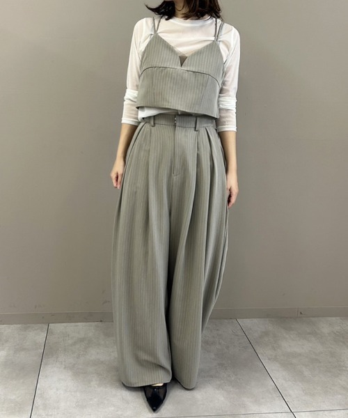 DONOBAN(ドノバン)の「【ANDRESD】pinstripe bustier wide pants dress 2点セット セレモニー 結婚式 二次会 同窓会 成人式 入学式 卒業式 お呼ばれ パーティードレス オケージョンドレス(セットアップ・レディース・ベージュ/グレー・S/M/L)」の20枚目の写真