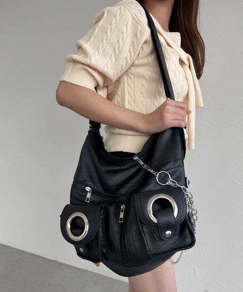 kutir（クティール）の「kutirlune／3wayアウトポケットショルダーバッグ（ショルダーバッグ・レディース・ブラック・FREE）」の13枚目の写真