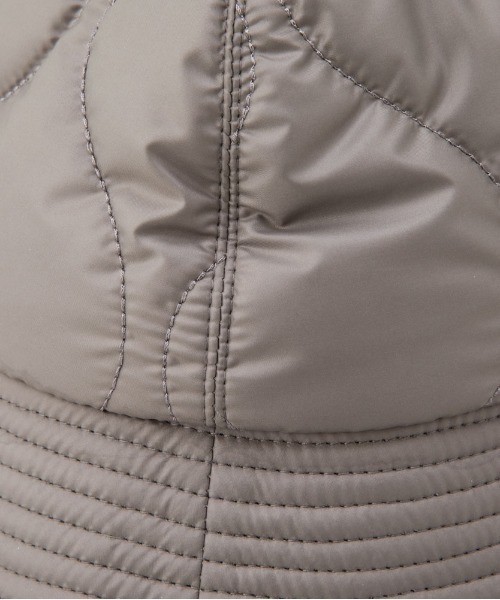 LE VERNIS(ル・ベルニ)の「LE VERNIS(ル・ベルニ)Ecopet taffeta quilting hat(ハット・レディース・ベージュ・FREE)」の4枚目の写真