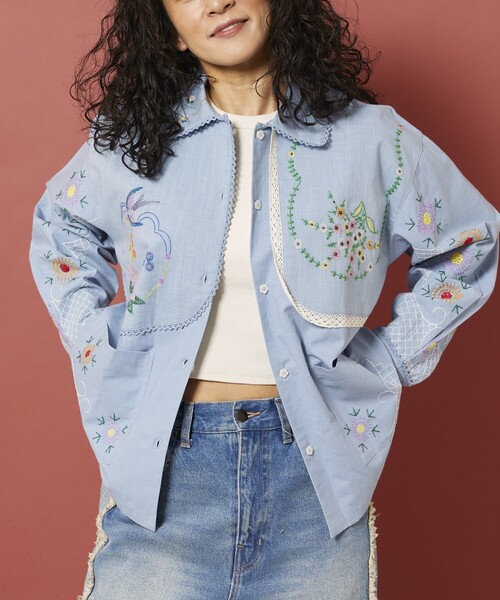 Freada(フリーダ)の「Freada/フリーダ アンブレラ ヨーク 刺繍 シャツジャケット(シャツ/ブラウス・レディース・ブルー/ナチュラル・ONE SIZE)」の1枚目の写真