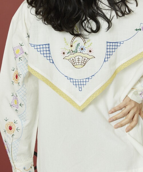 Freada アンブレラ ヨーク 刺繍 シャツジャケット