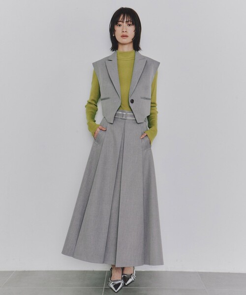 UNITED TOKYO（ユナイテッドトウキョウ）の「【残りわずか！】ガーターヘムショートベスト｜セットアップ/ウォッシャブル/オケージョン/春服（ベスト・レディース・グレー/ブラック・FREE）」の13枚目の写真