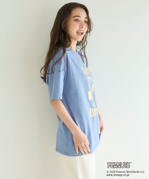 PEANUTS(ピーナッツ)の「【PEANUTS/ピーナッツ】SNOOPY/スヌーピー『Cheers』プリント半袖Tシャツ(Tシャツ/カットソー・レディース・オフホワイト/ブラック/ブルー/ネイビー・M/L/LL/3L)」の8枚目の写真