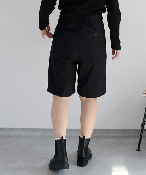cepo(セポ)の「〈セットアップ対応〉コットンナイロンタックバミューダパンツ(その他パンツ・レディース・ブラック/ベージュ・M/S)」の18枚目の写真