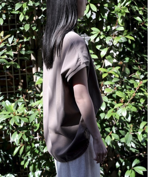 Right-on(ライトオン)の「【Healthknit】スピンドルスリーブTシャツ(タンクトップ・レディース・ベージュ/ホワイト/ダークグレー・M/L)」の6枚目の写真