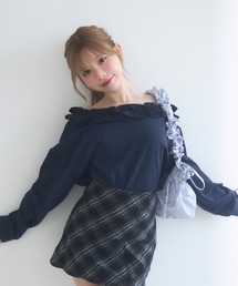 TITTY&CO. | オフショルフリルスウェットトップス(スウェット)