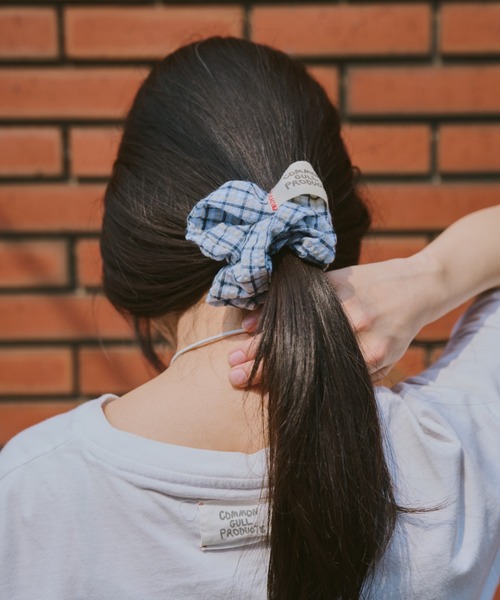 common gull products.（コモンガルプロダクツ）の「おやすみと行ってきますのシュシュ（シュシュ・レディース・ブルー系/イエロー系・フリー）」の2枚目の写真