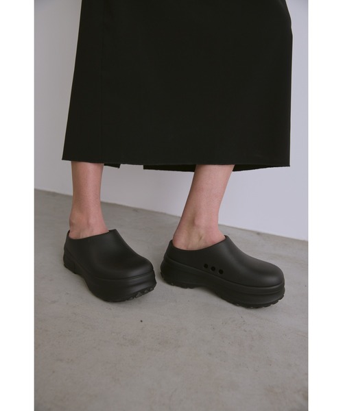 un/neu(アンノイ)の「ボリュームソールサボサンダル/軽量(スリッポン・レディース・ブラック/ホワイト・SMALL/MEDIUM/LARGE)」の16枚目の写真