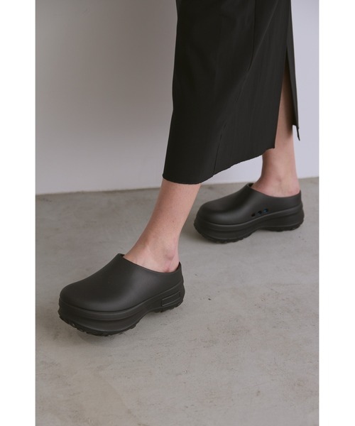 un/neu(アンノイ)の「ボリュームソールサボサンダル/軽量(スリッポン・レディース・ブラック/ホワイト・SMALL/MEDIUM/LARGE)」の20枚目の写真