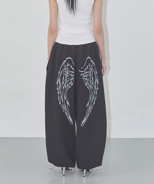 FANCY CLUB（ファンシークラブ）の「【日本未発売/WEB限定】FANCY CLUB(ファンシークラブ)/ワイド ルーズ エンジェル ジョガー スウェットパンツ/ANGEL VINTAGE SWEATPANTS（スウェットパンツ・レディース・ブラック/ブルー/グレー/ピンク・FREE）」の12枚目の写真