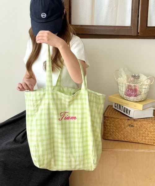 paravion(パラビオン)の「チェックトートバッグ(トートバッグ・レディース・グリーン/ピンク・FREE)」の4枚目の写真