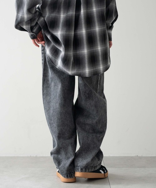 WEGO（ウィゴー）の「WEGO/イージー3Dバレルレッグデニムパンツ(JUNIORサイズ)（デニムパンツ・キッズ・ライトインディゴブルー/ブラック系3・150/160）」の8枚目の写真