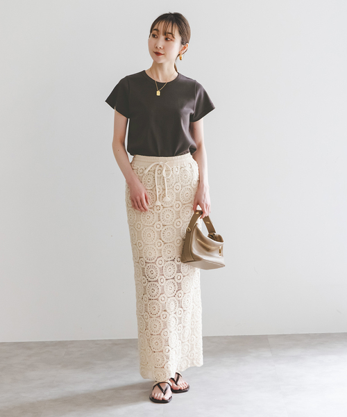 Noble（ノーブル）の「《追加》スビンコットンスムースコンパクトTシャツ 2（Tシャツ/カットソー・レディース・ブラウン/ブルー/ブラック/ホワイト・FREE）」の17枚目の写真