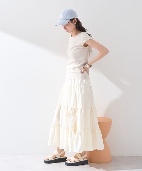 earth music&ecology（アースミュージックアンドエコロジー）の「スリットリボンティアードスカート（スカート・レディース・ブラック/オフホワイト・FREE）」の17枚目の写真