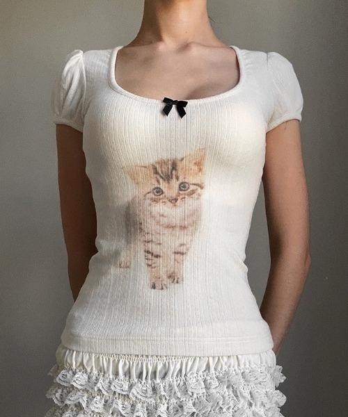 UP START（アップスタート）の「【LAMPOON】プリティキャットＴシャツ（Tシャツ/カットソー・レディース・ホワイト・SMALL/MEDIUM/LARGE）」の2枚目の写真