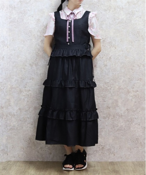 axes femme（アクシーズファム）の「フリルデザインジャンスカ（ジャンパースカート・レディース・ブラック/インディゴブルー/ケミカルウォッシュ・FREE）」の2枚目の写真