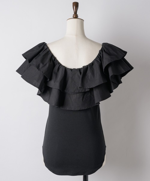 yae（ヤエ）の「2way frills top /2wayフリルトップ（Tシャツ/カットソー・レディース・ホワイト/ブラック・FREE）」の5枚目の写真
