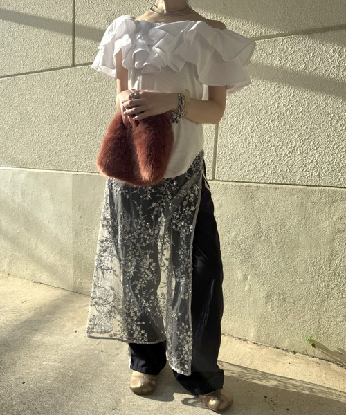 yae(ヤエ)の「2way frills top /2wayフリルトップ(Tシャツ/カットソー・レディース・ホワイト/ブラック・FREE)」の16枚目の写真